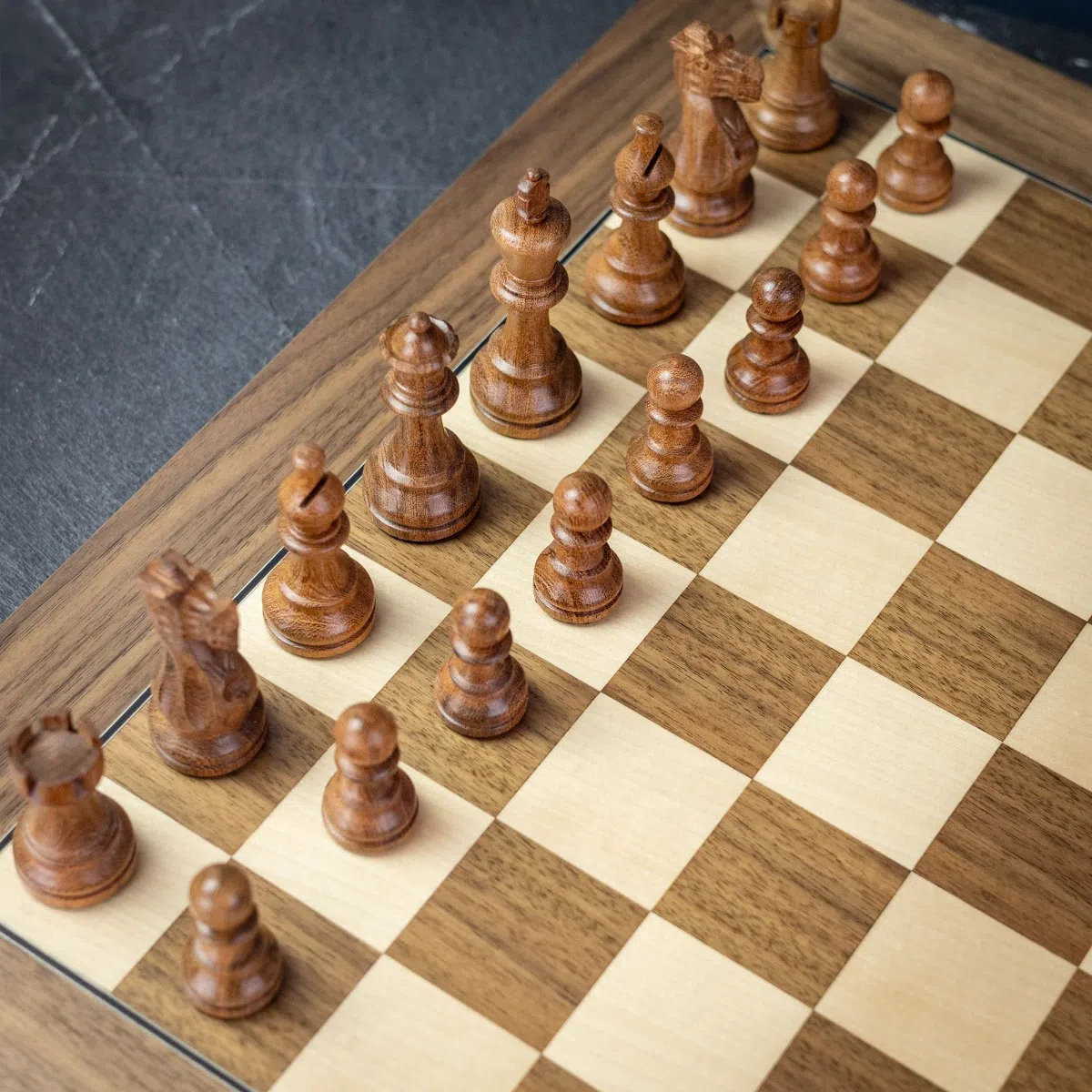 Rechapados Ferrer Walnut Deluxe Board with Acacia Deluxe Ferrer Pieces - Extra Large